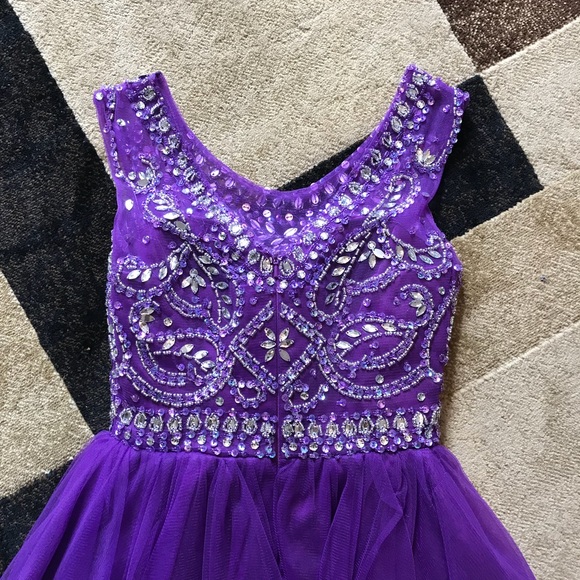 Sequin & Tulle Formal Dress - Picture 5 of 8